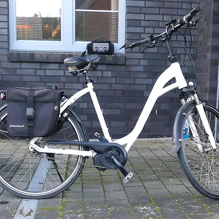 Grand Westfalia Osnabrueck 8 Personen 2 Baeder Wintergarten 4 E-bikes